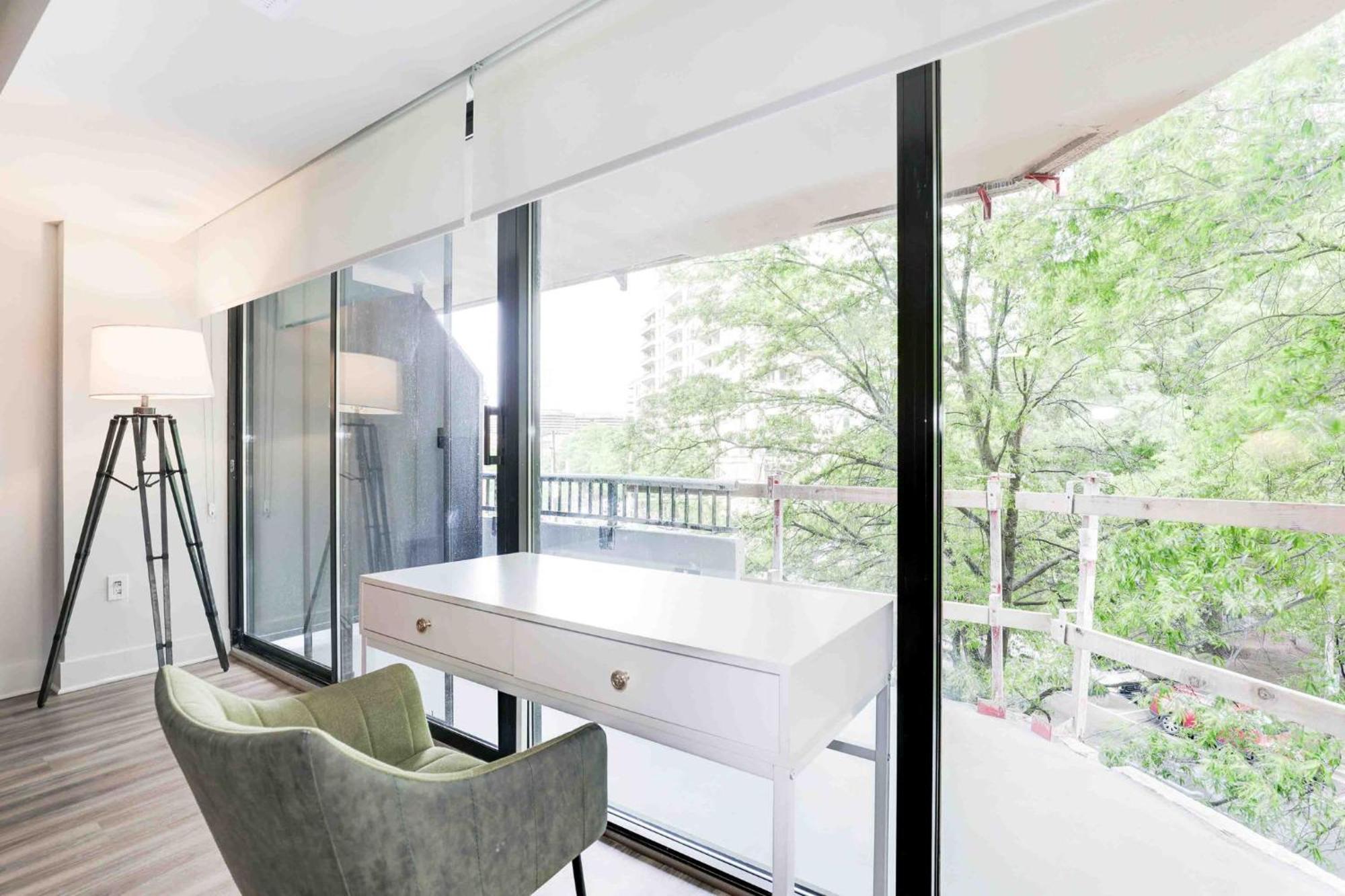 2Br Executive Apartment With Spacious Layout Arlington Buitenkant foto
